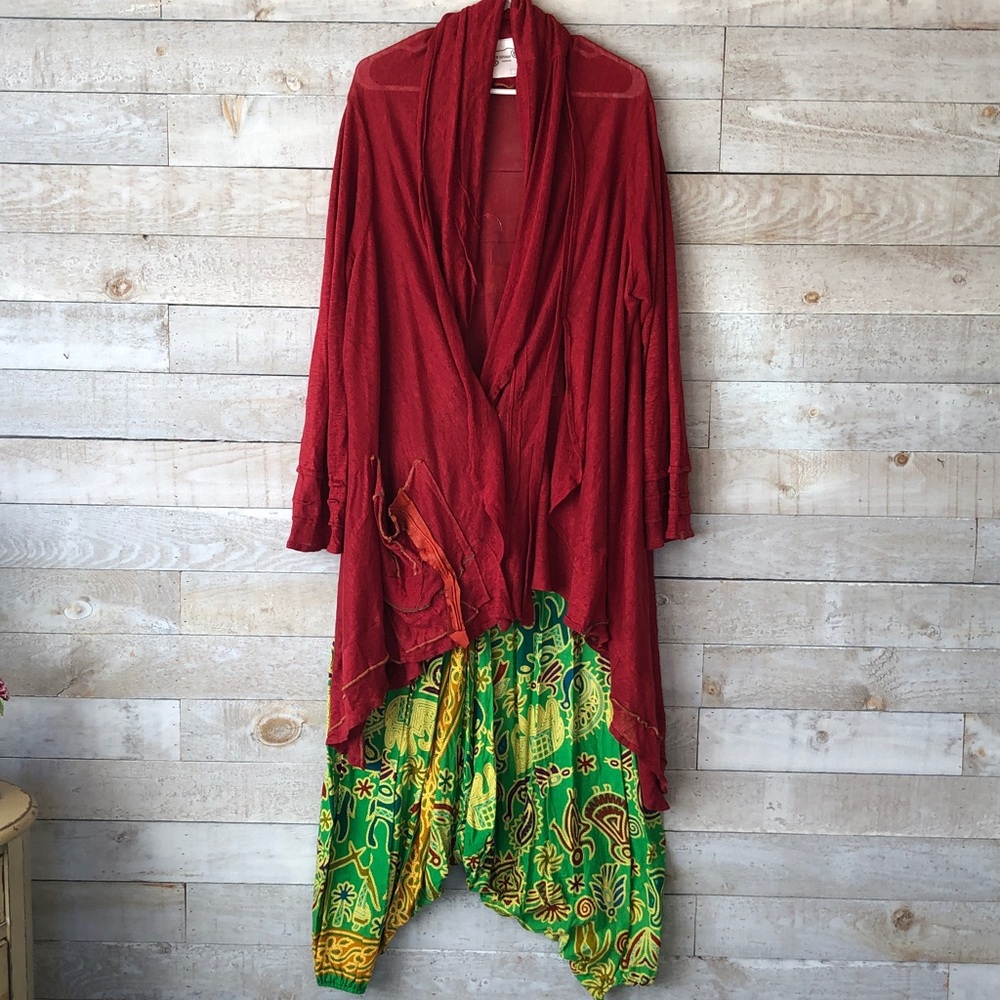 Joyce Seppala Raspberry Carddie - Picture 3 of 14
